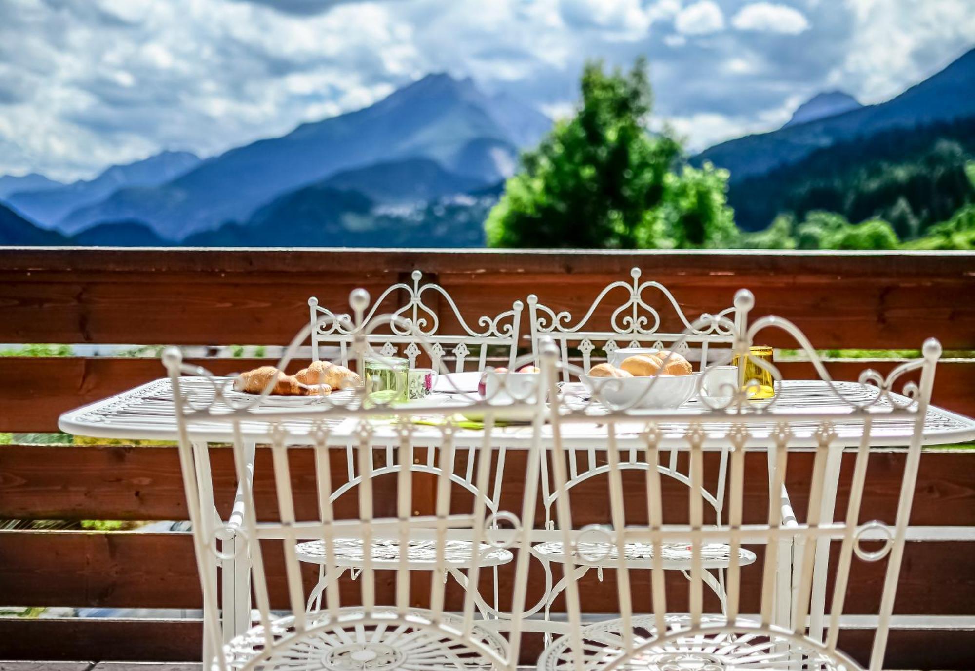 Fra Rose E Mughi Bed & Breakfast Domegge di Cadore Luaran gambar