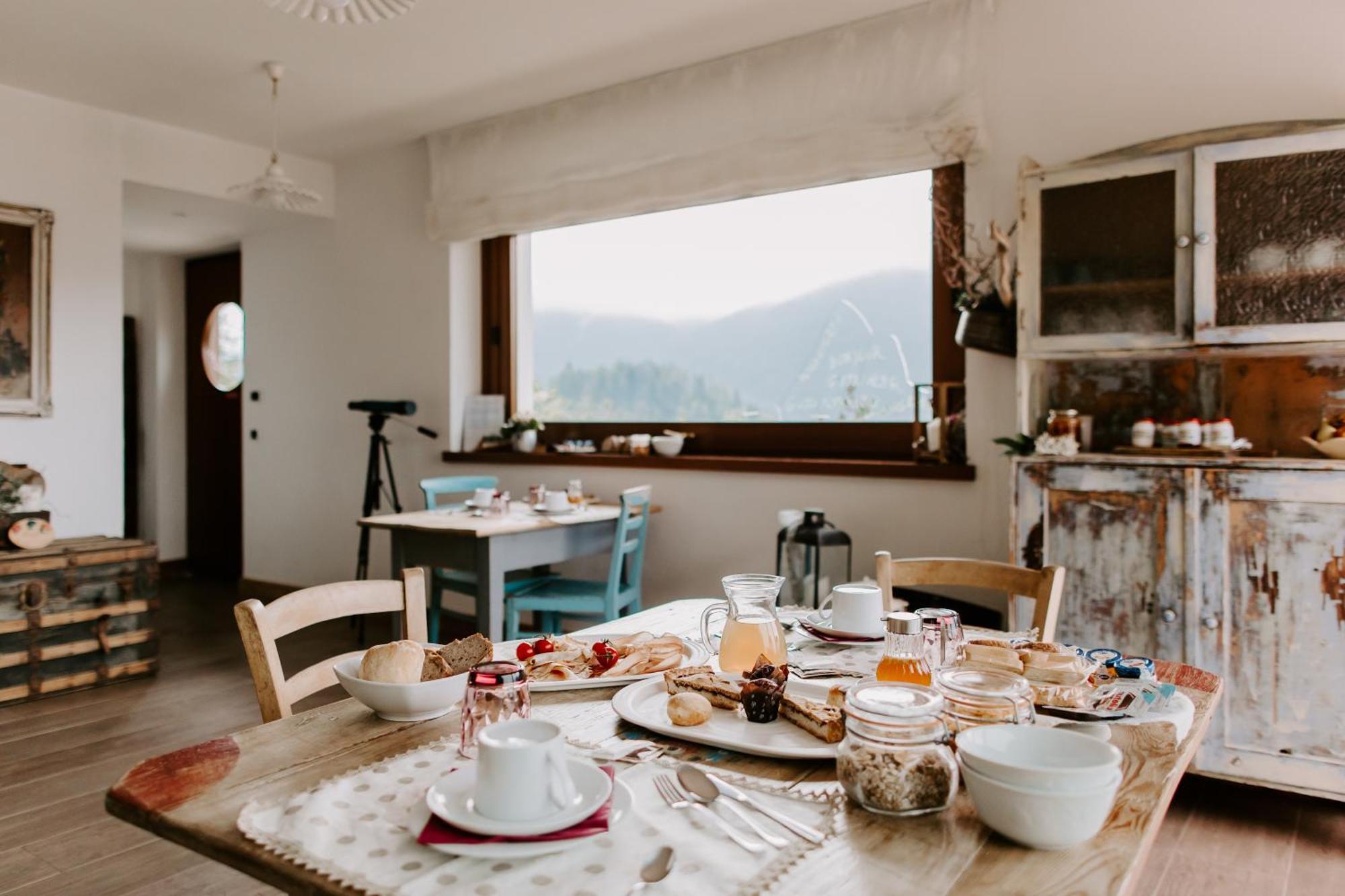 Fra Rose E Mughi Bed & Breakfast Domegge di Cadore Luaran gambar