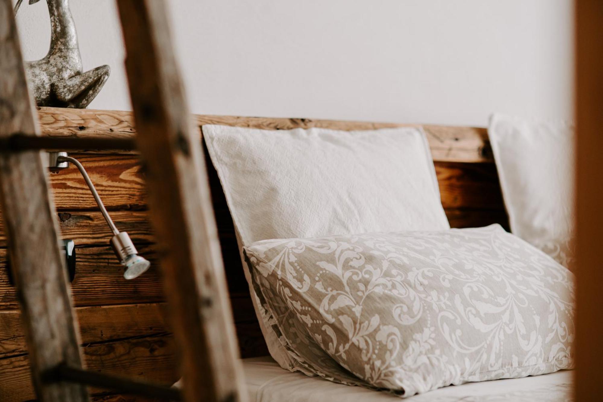 Fra Rose E Mughi Bed & Breakfast Domegge di Cadore Luaran gambar
