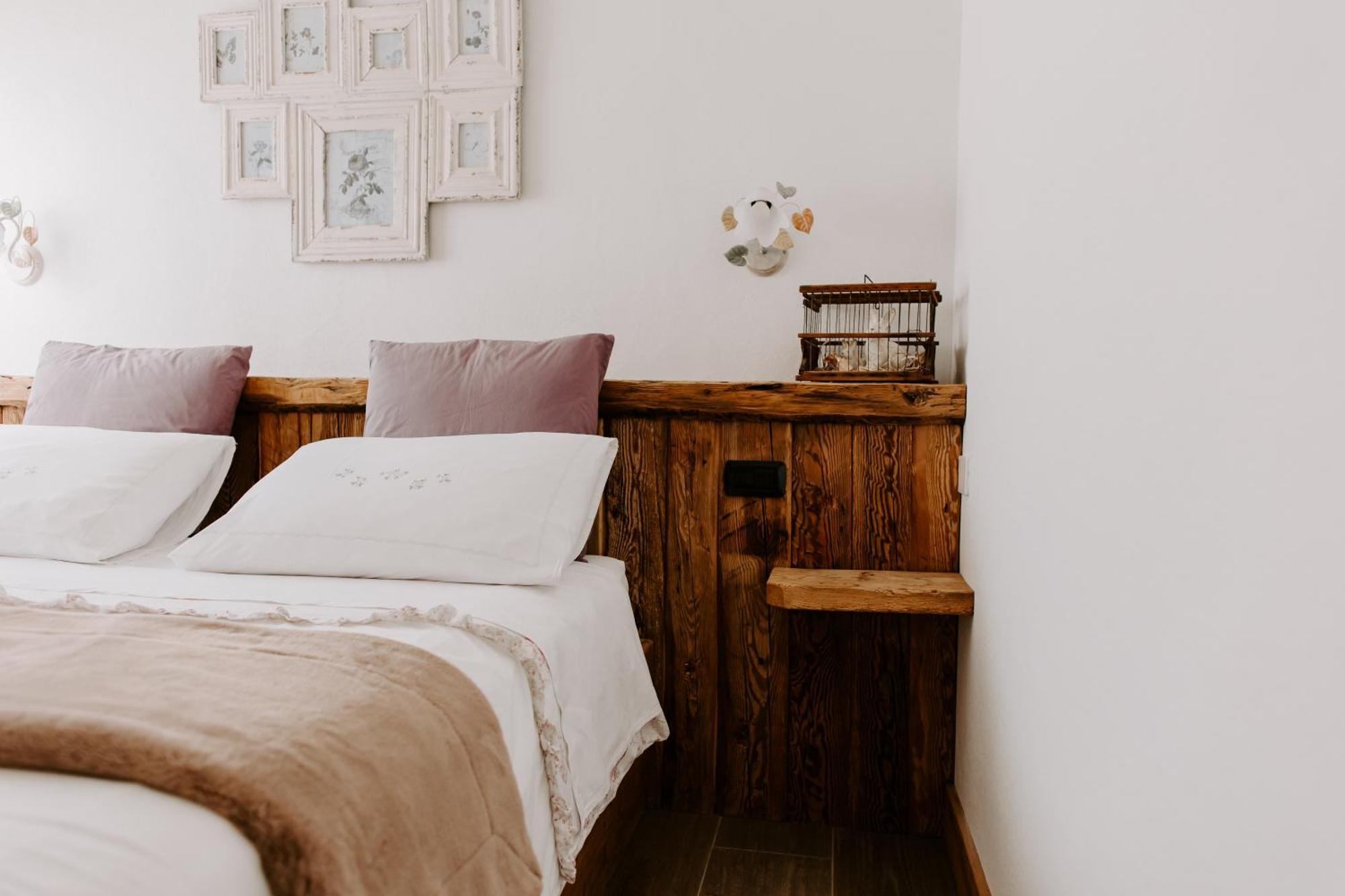 Fra Rose E Mughi Bed & Breakfast Domegge di Cadore Luaran gambar